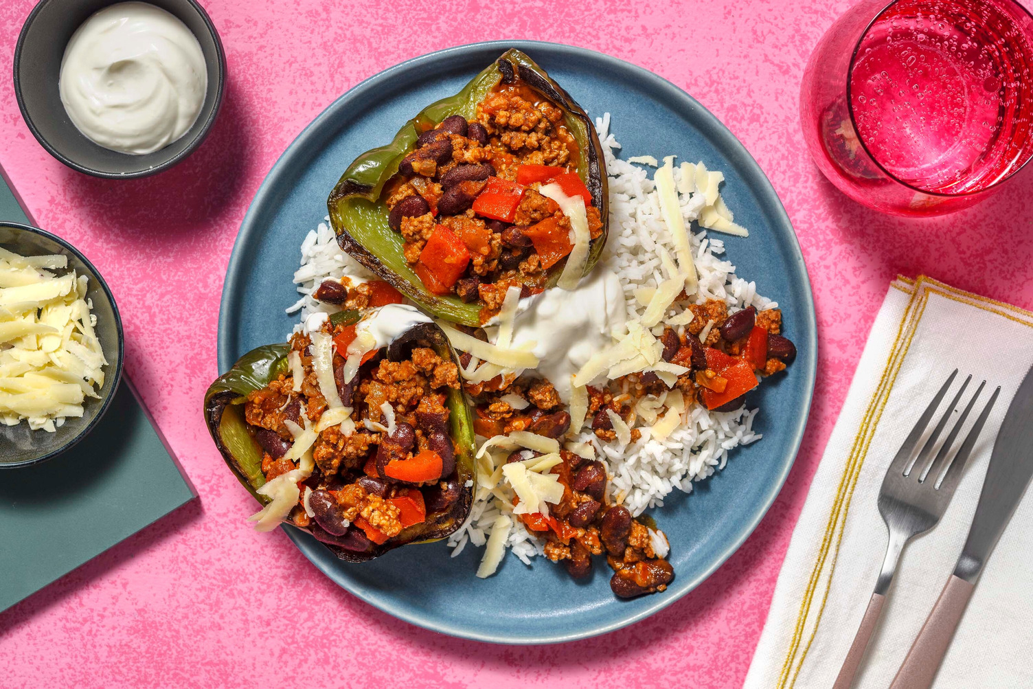 Gevulde paprika met chili con carne