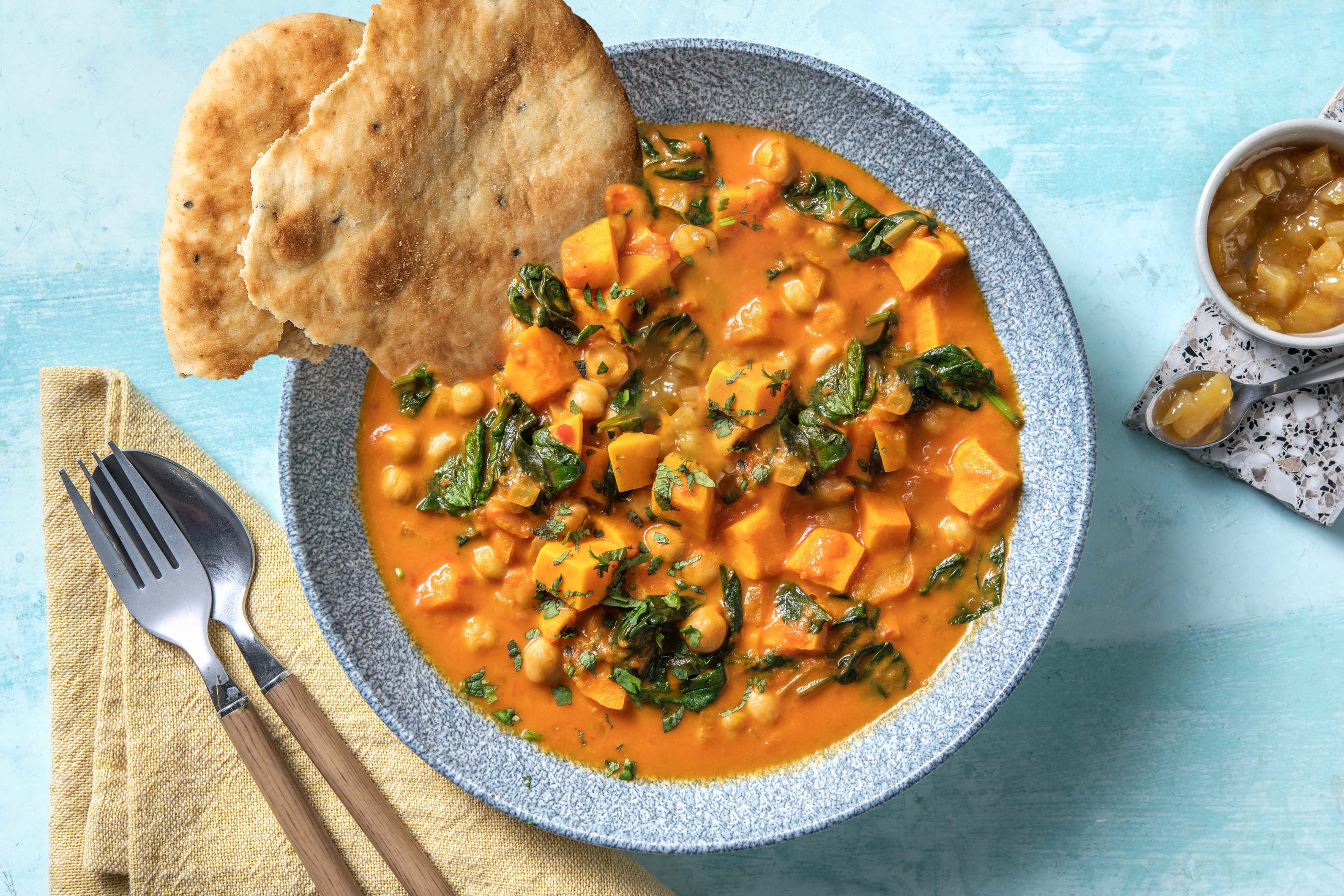 Pompoencurry met kikkererwten en spinazie