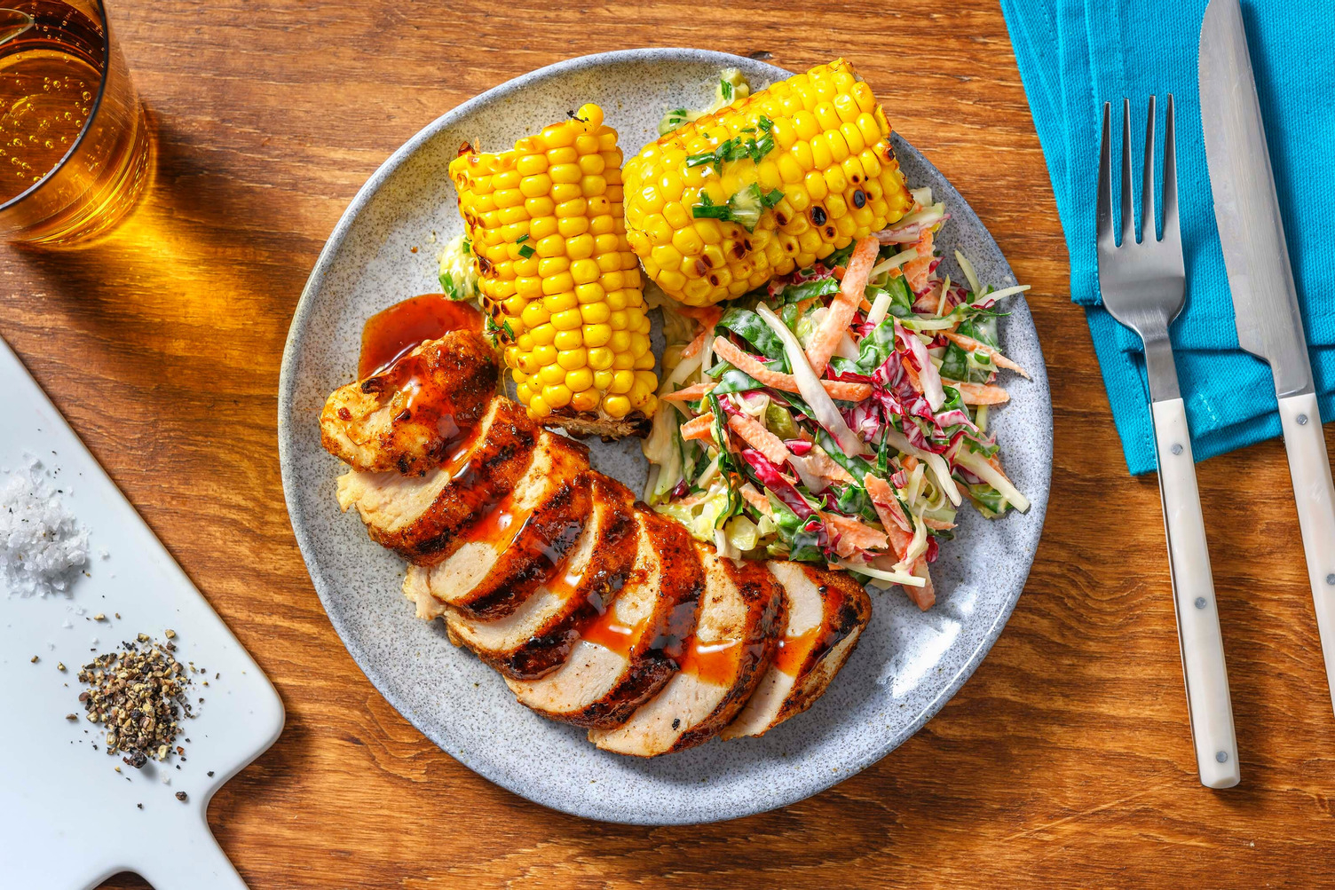 Poulet grillé doux et fumé