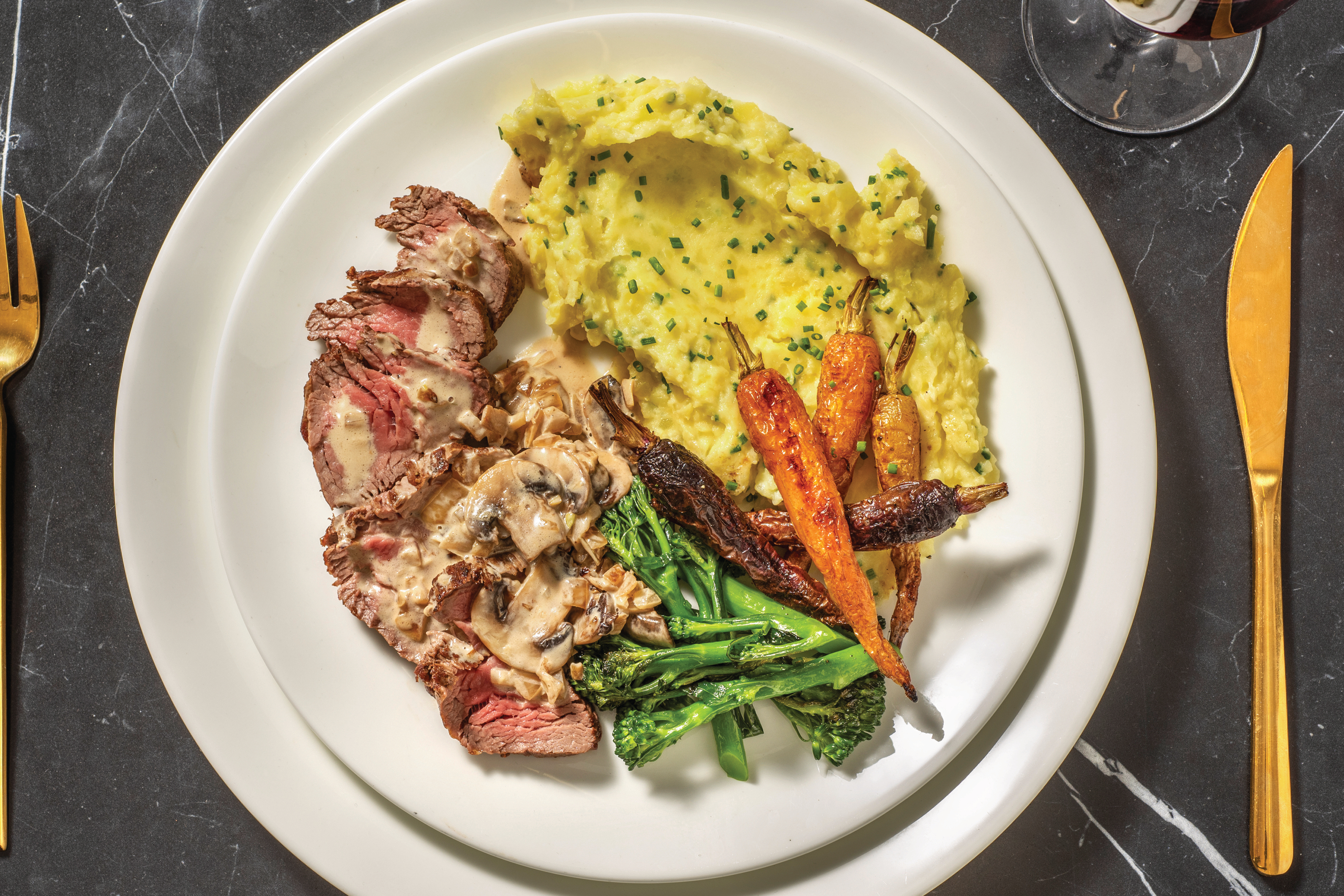 Premium Fillet Steak & Creamy Truffle-Mushroom Sauce