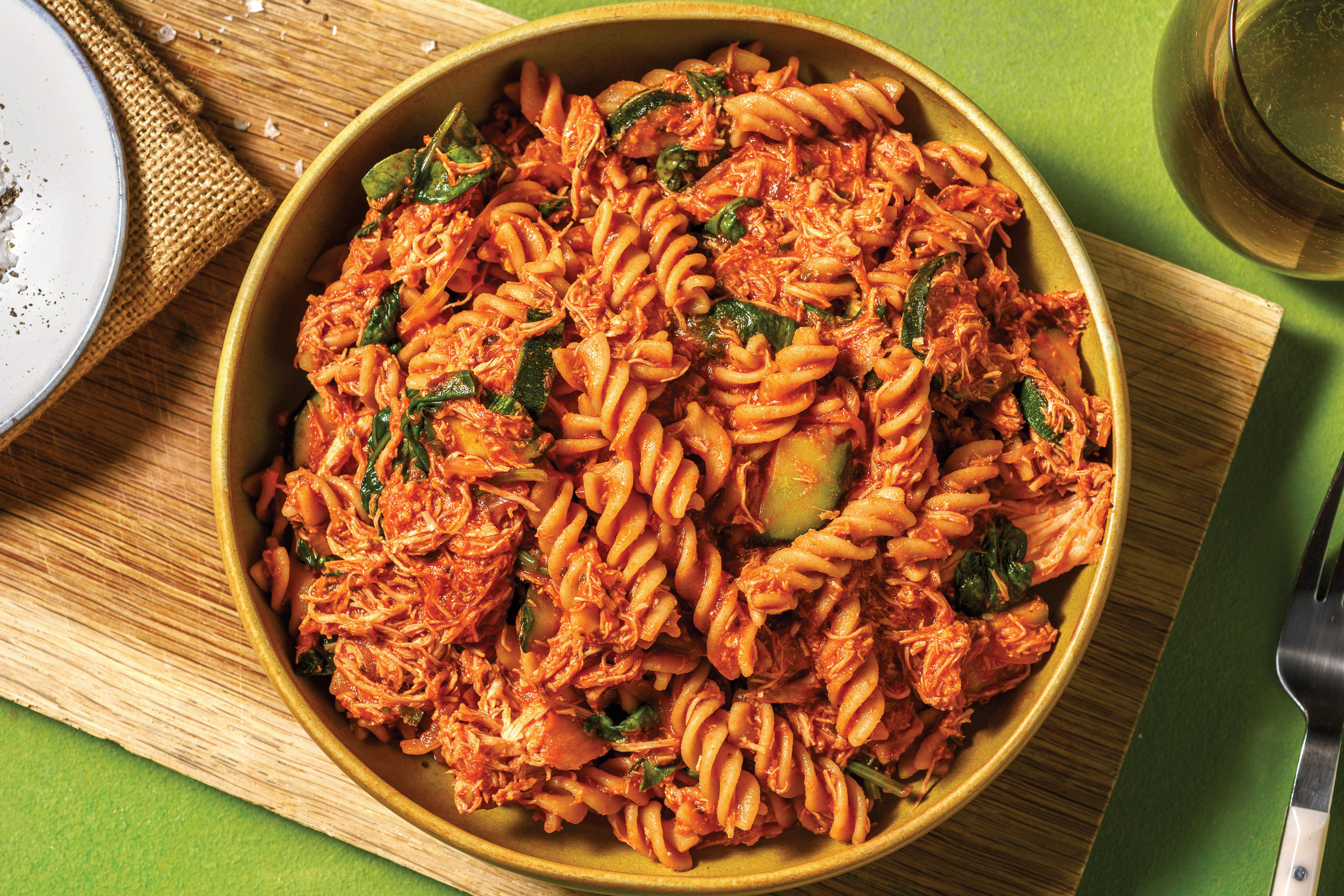 Pulled Chicken & Pesto Wholemeal Fusilli