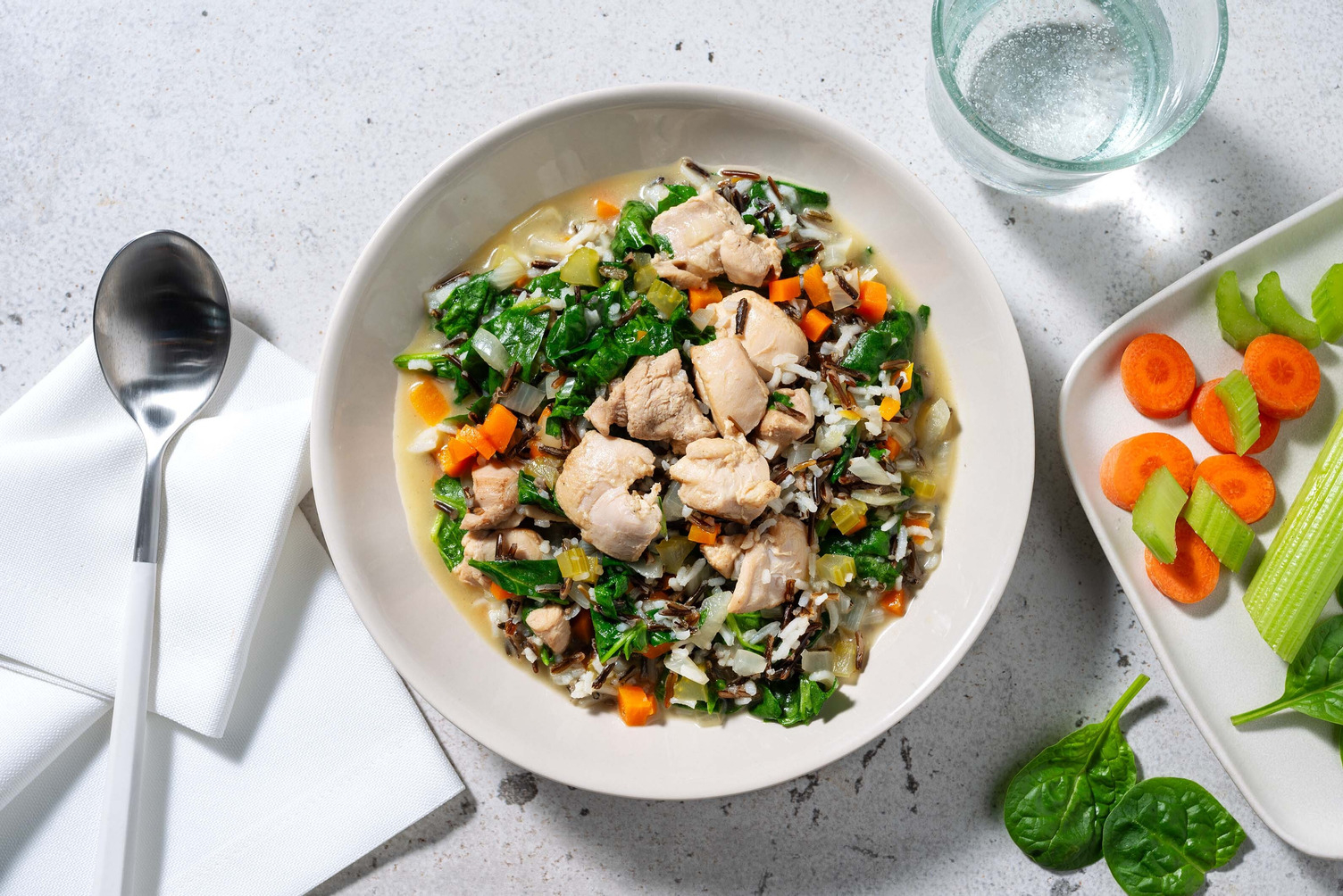 Ragoût de poitrines de poulet bio et de riz sauvage