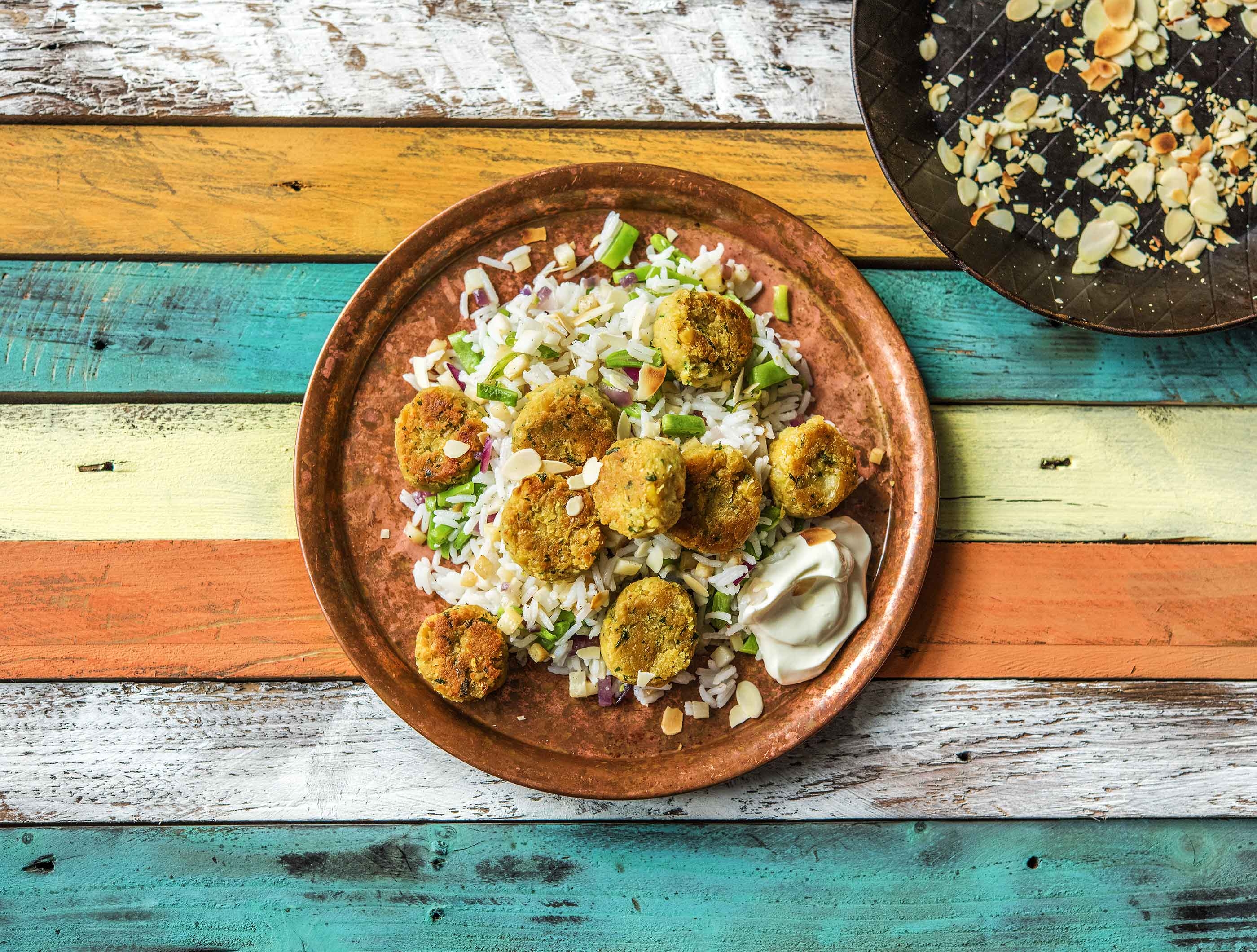 Rijstpilav met falafelballetjes en knolselderij