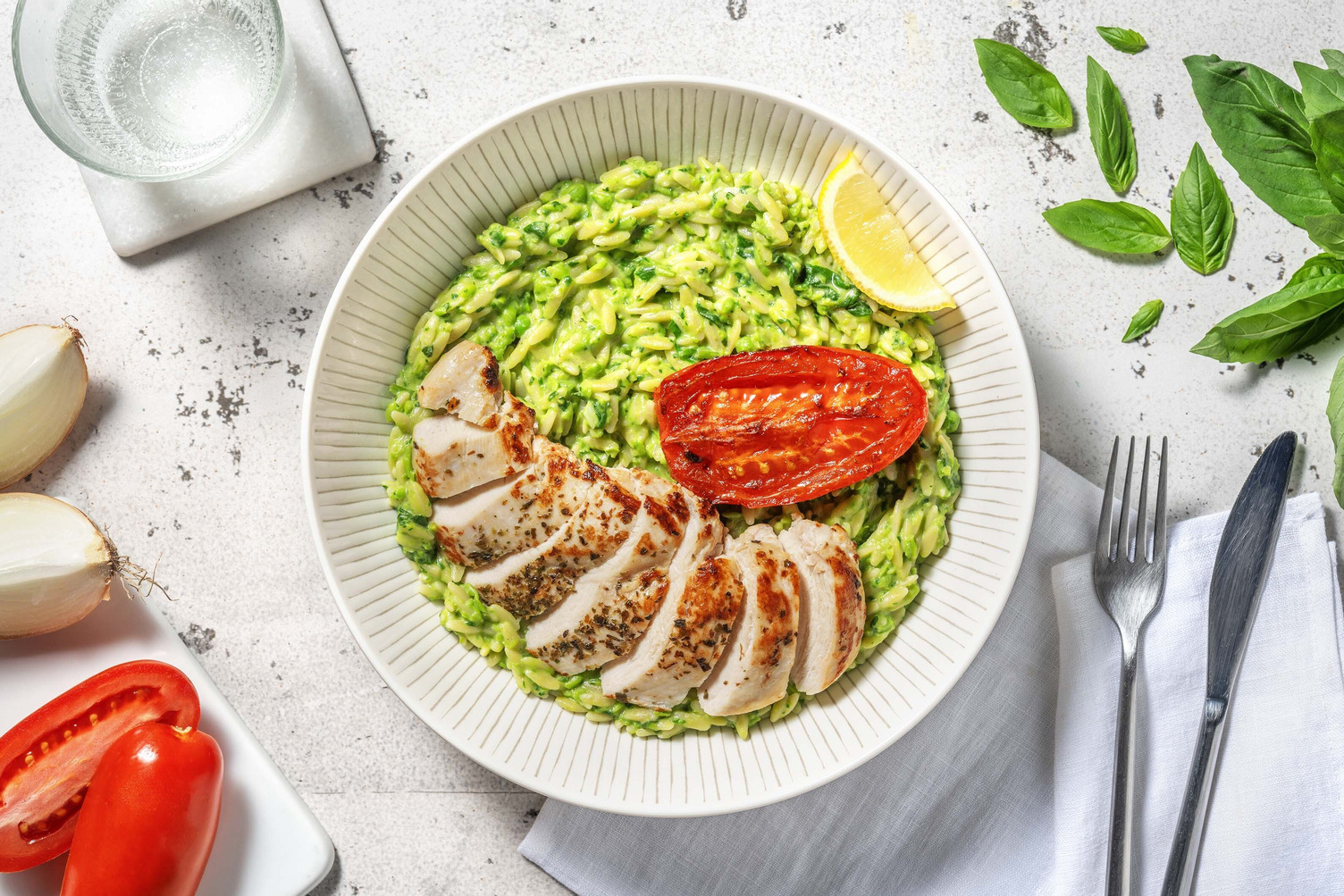 Risotto d'orzo et filet de poulet aux herbes