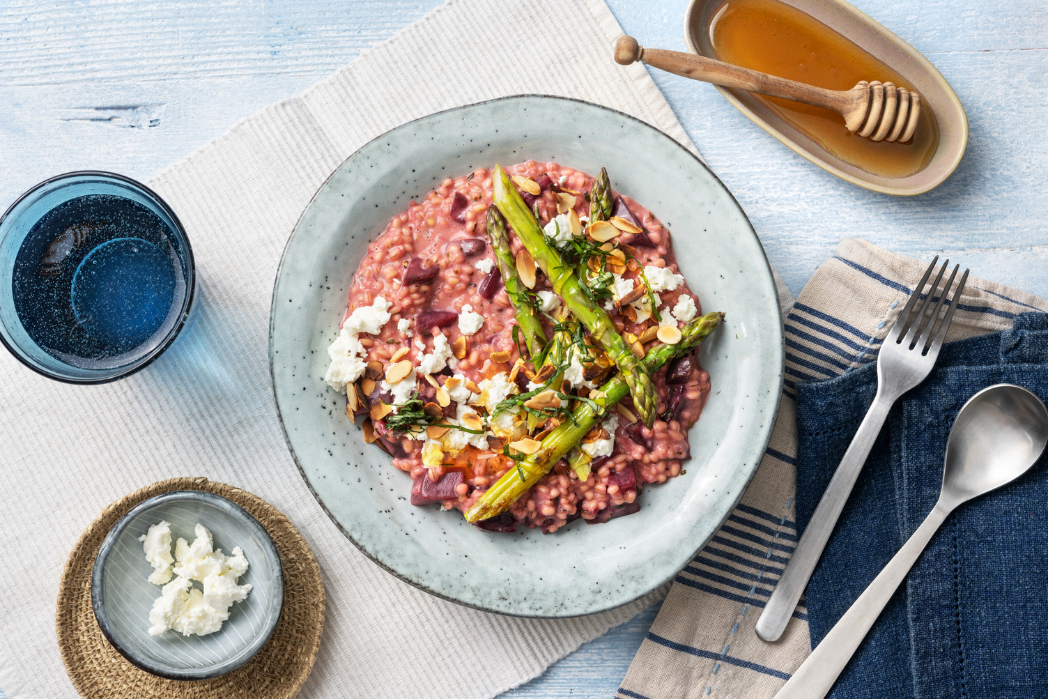 Rode bieten parelgerst risotto