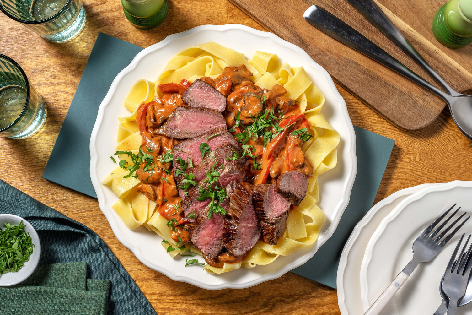 Rumsteak stroganoff classique et pappardelle fraîches