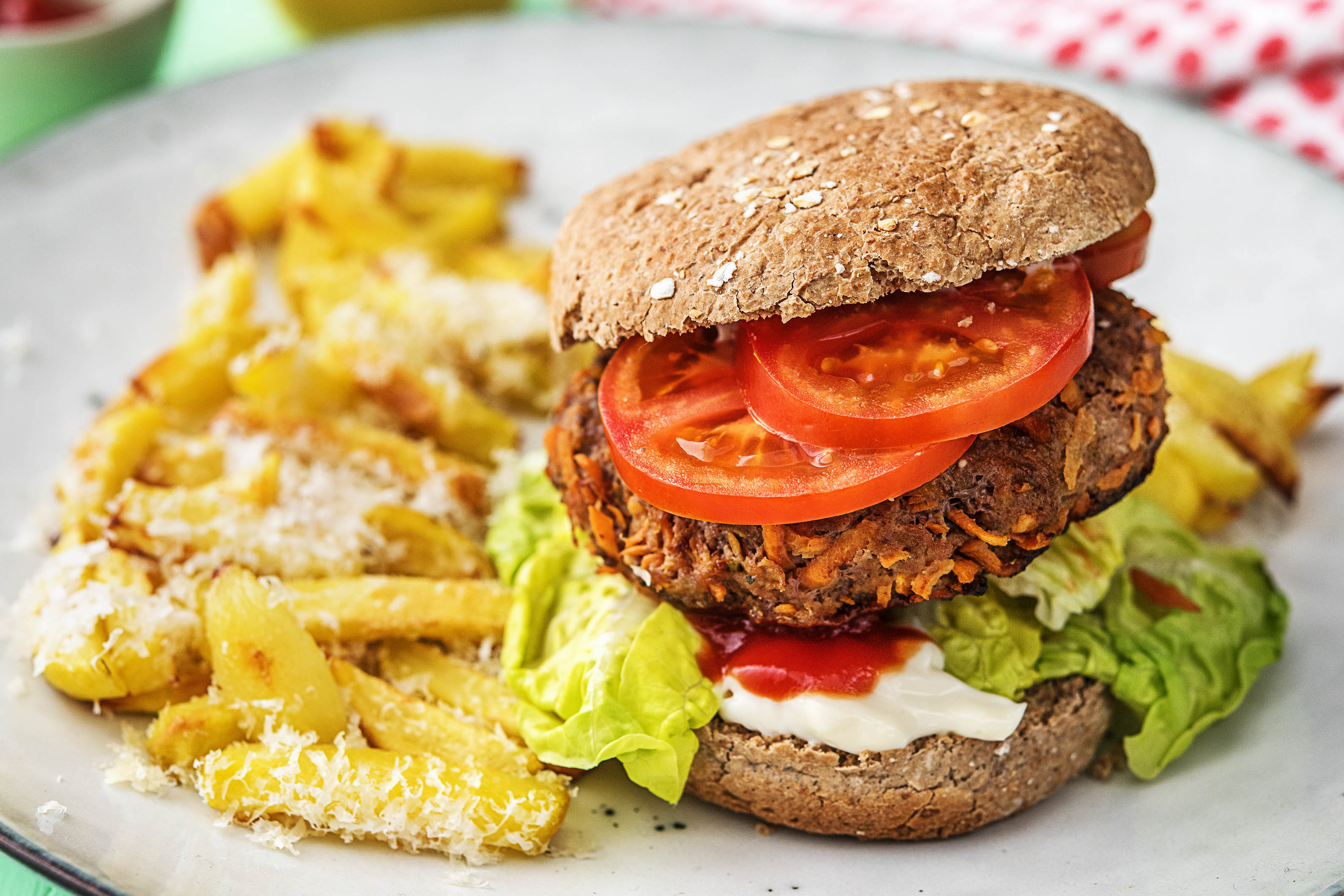 Saftiger Rindfleisch-Karotten-Burger,