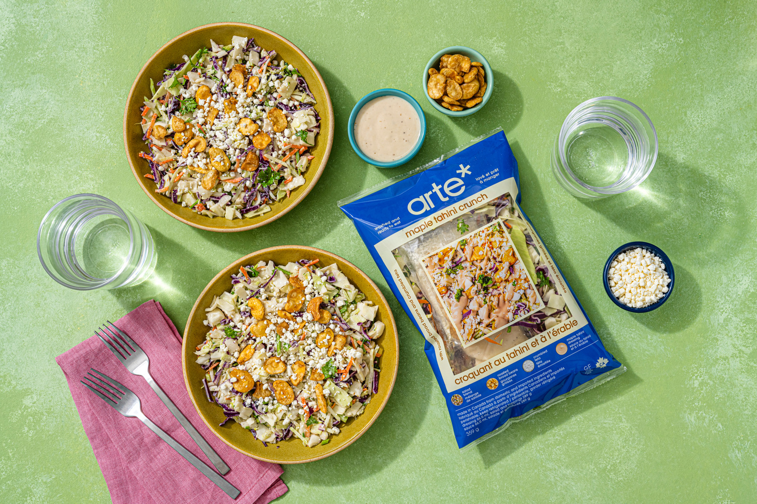 Salade croquante et vinaigrette érable-tahini