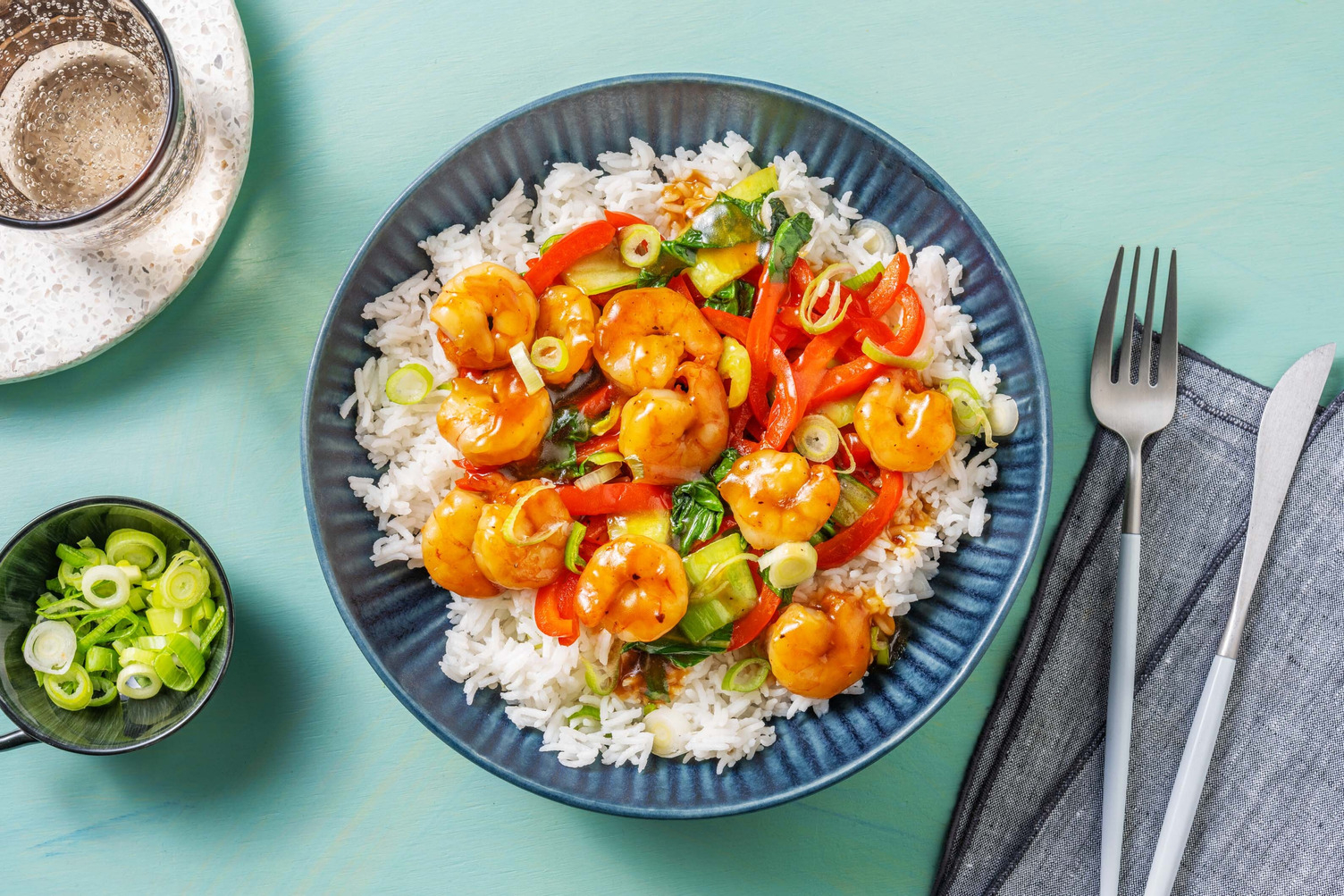 Sauté de crevettes et de légumes au miel faible en calories