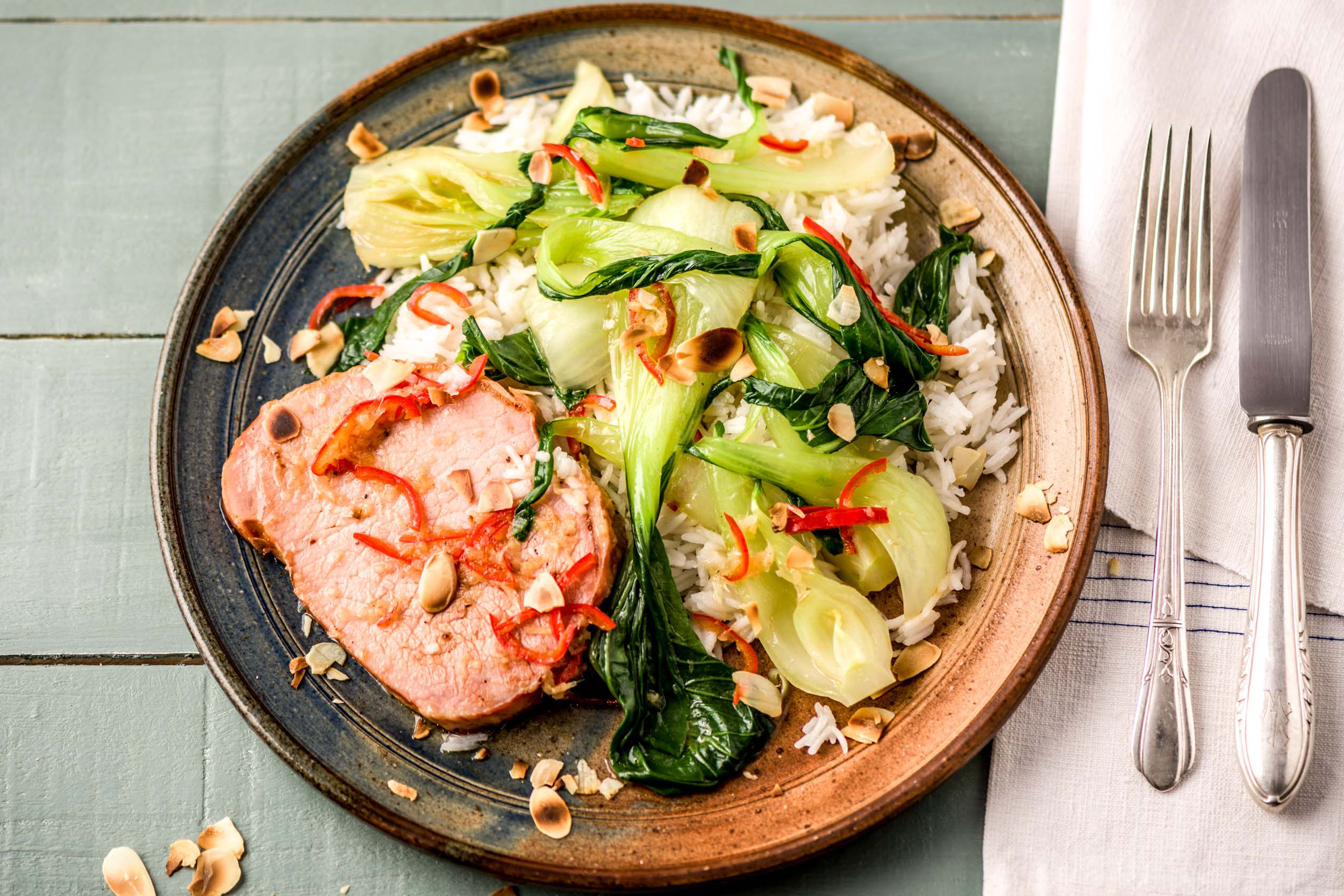 Schweinssteaks mit Pak Choi