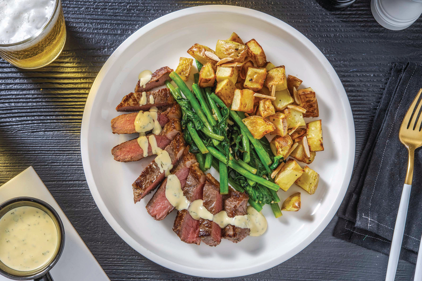 Seared Sirloin & Béarnaise Sauce