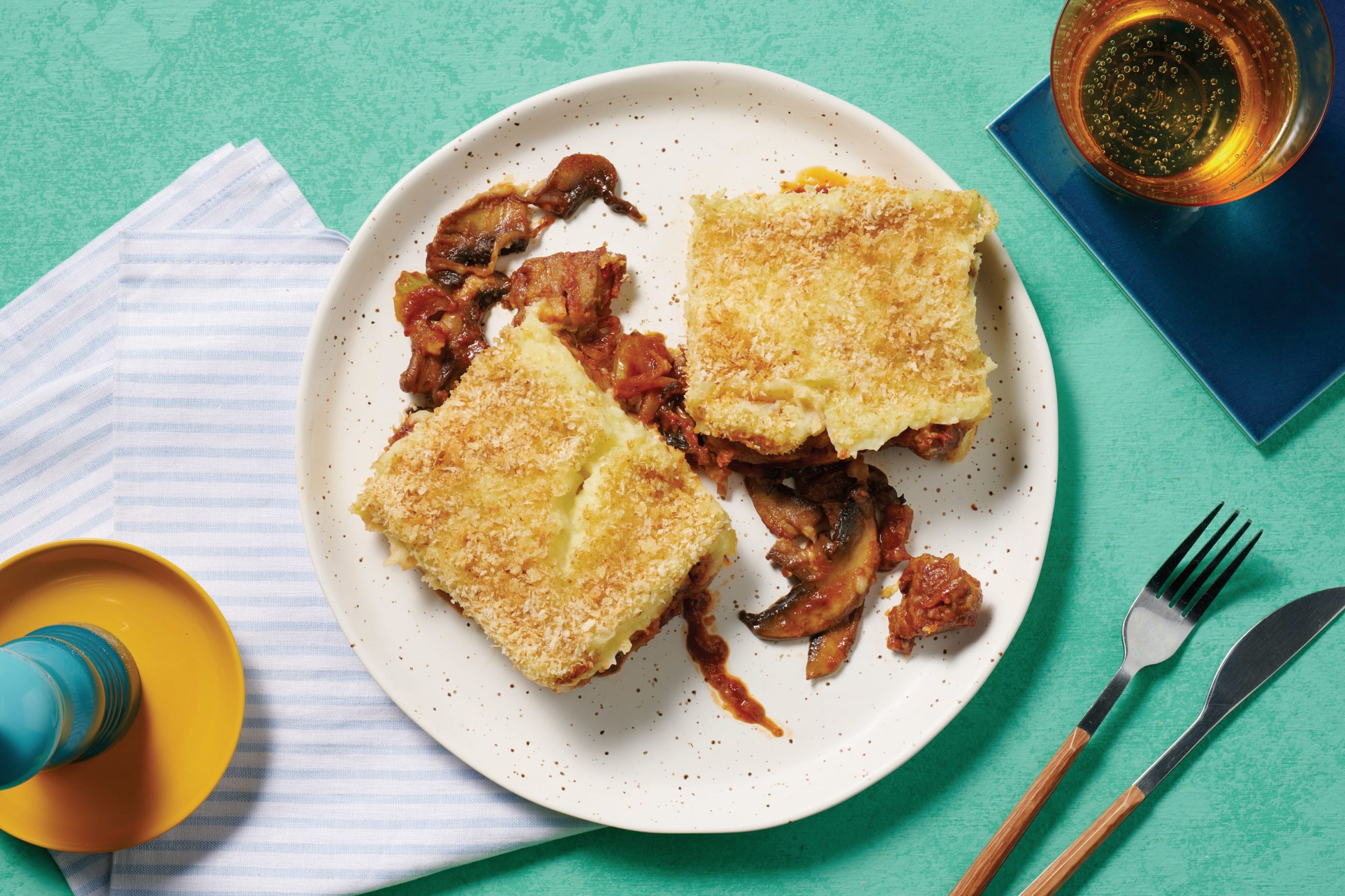 Slow-Cooked Steak & Mushroom Pie