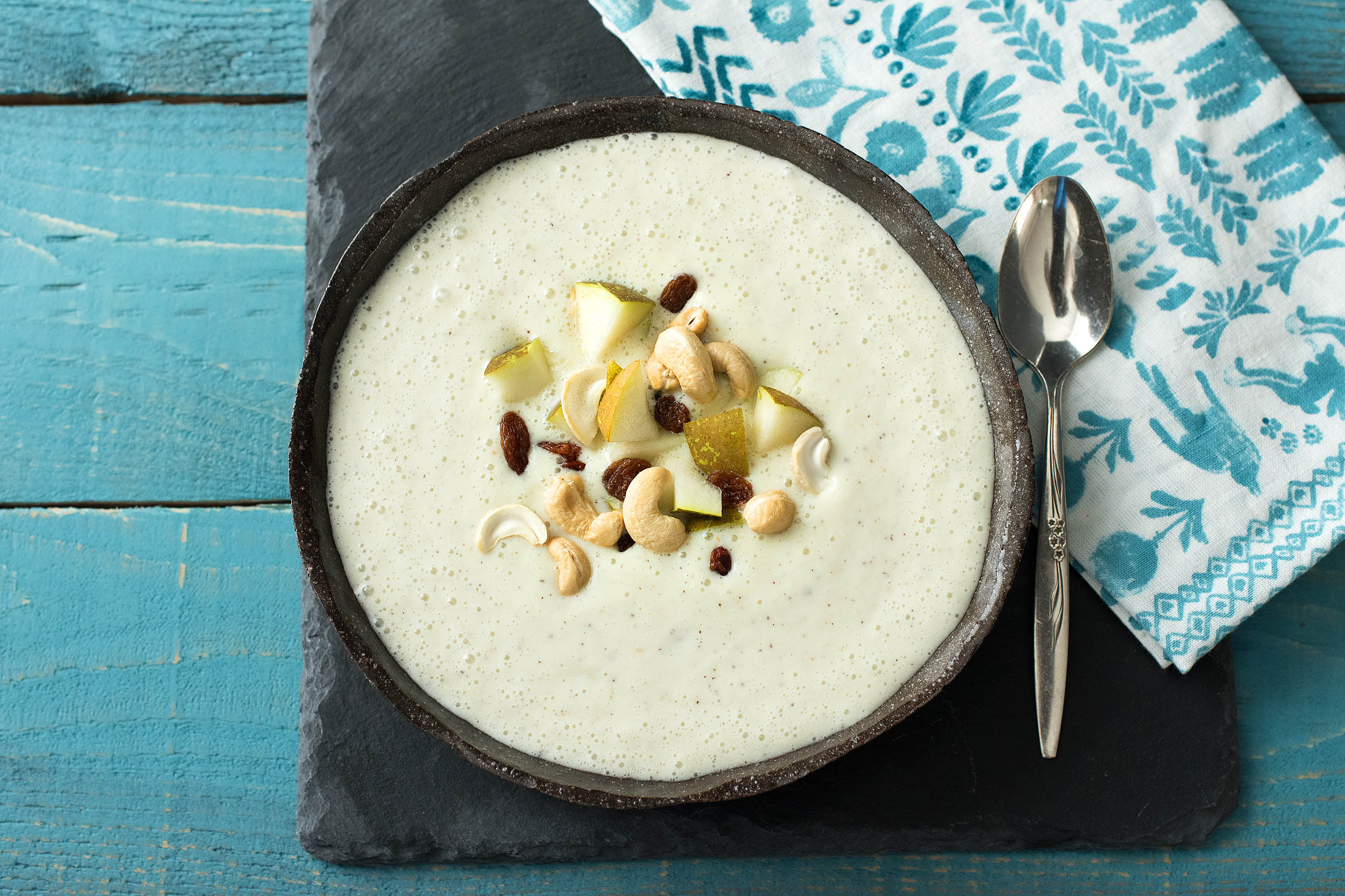 Smoothiebowl met kiwi en peer