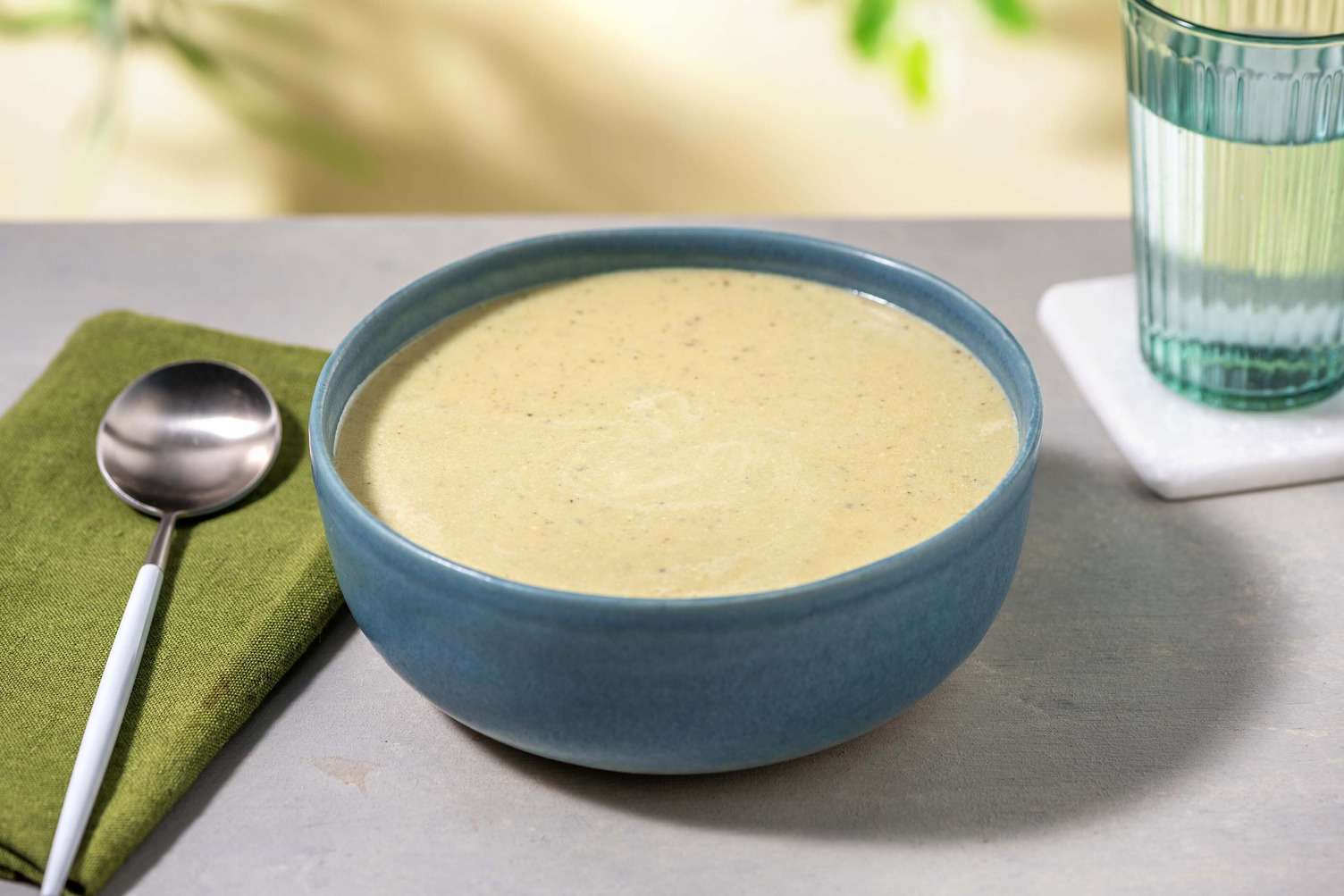 Soupe à la courgette & au parmesan