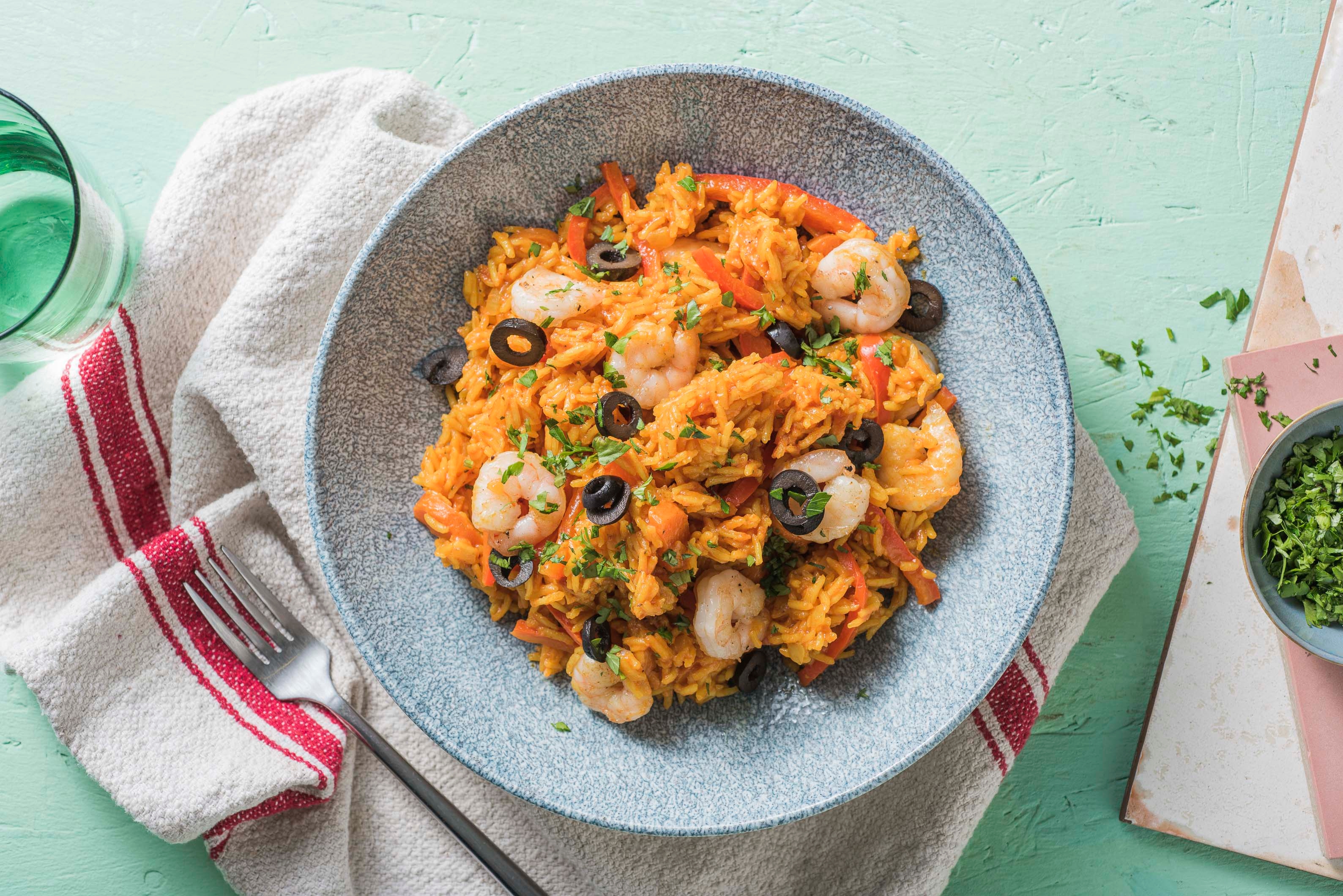 Plat de riz aux crevettes à l’espagnole