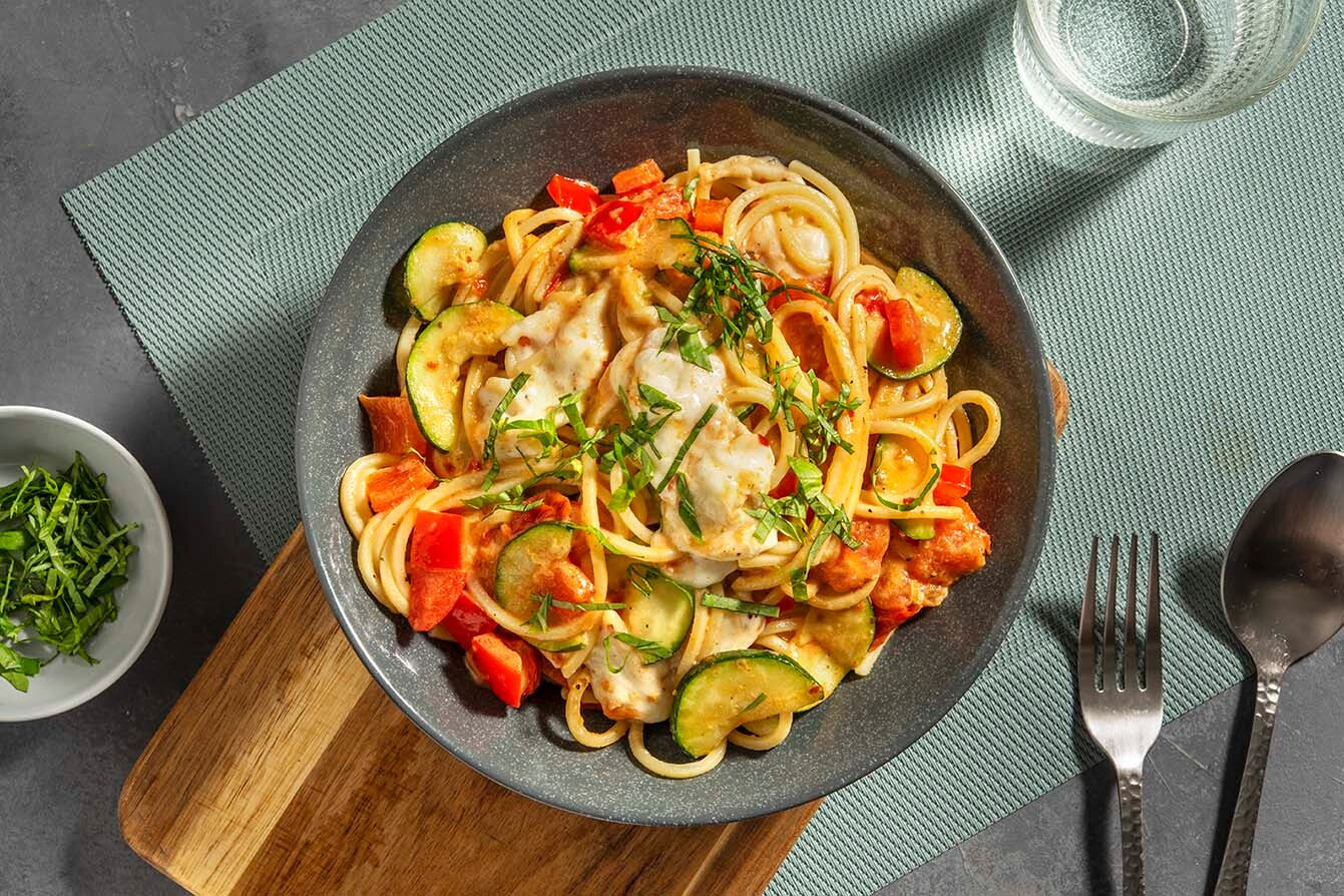 Mediterrane spaghetti met courgette en mozzarella