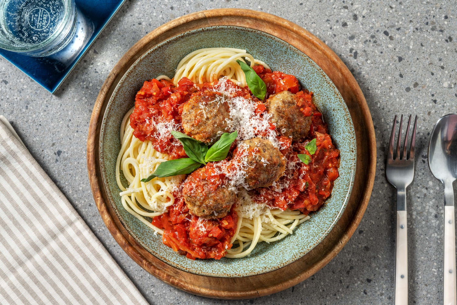 Spaghettis aux boulettes de viande à l’italienne
