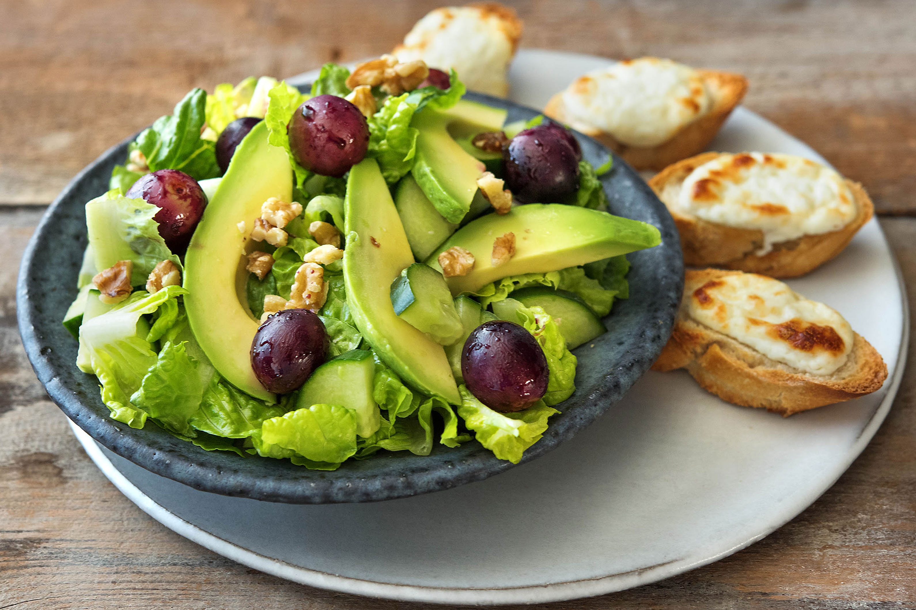 Romanasalat mit Pouletstreifen