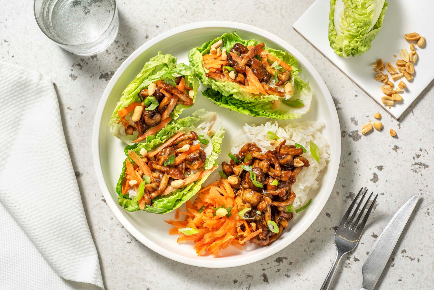 Tacos de little gem aux champignons laqués