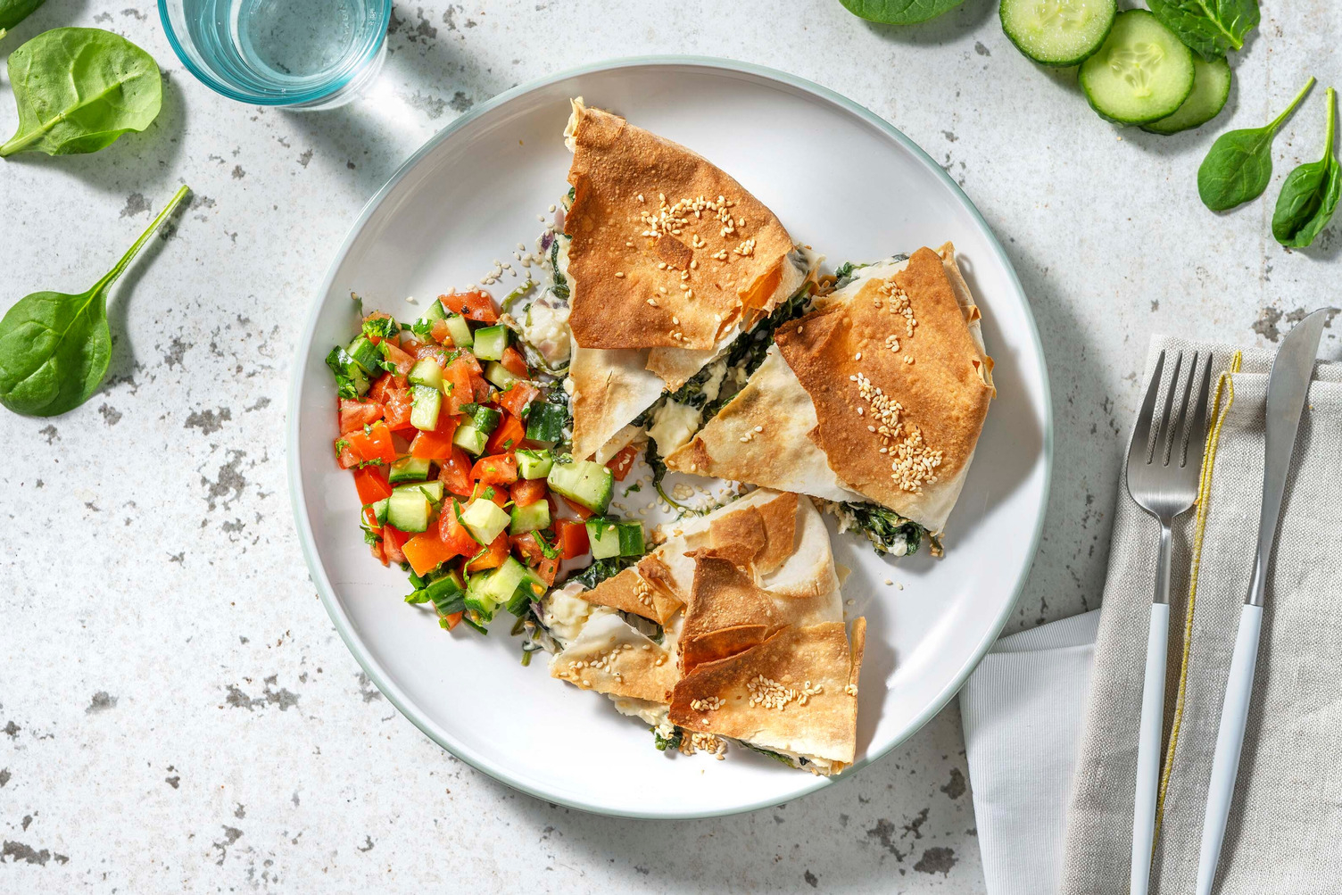 Filodeegtaart met spinazie en feta