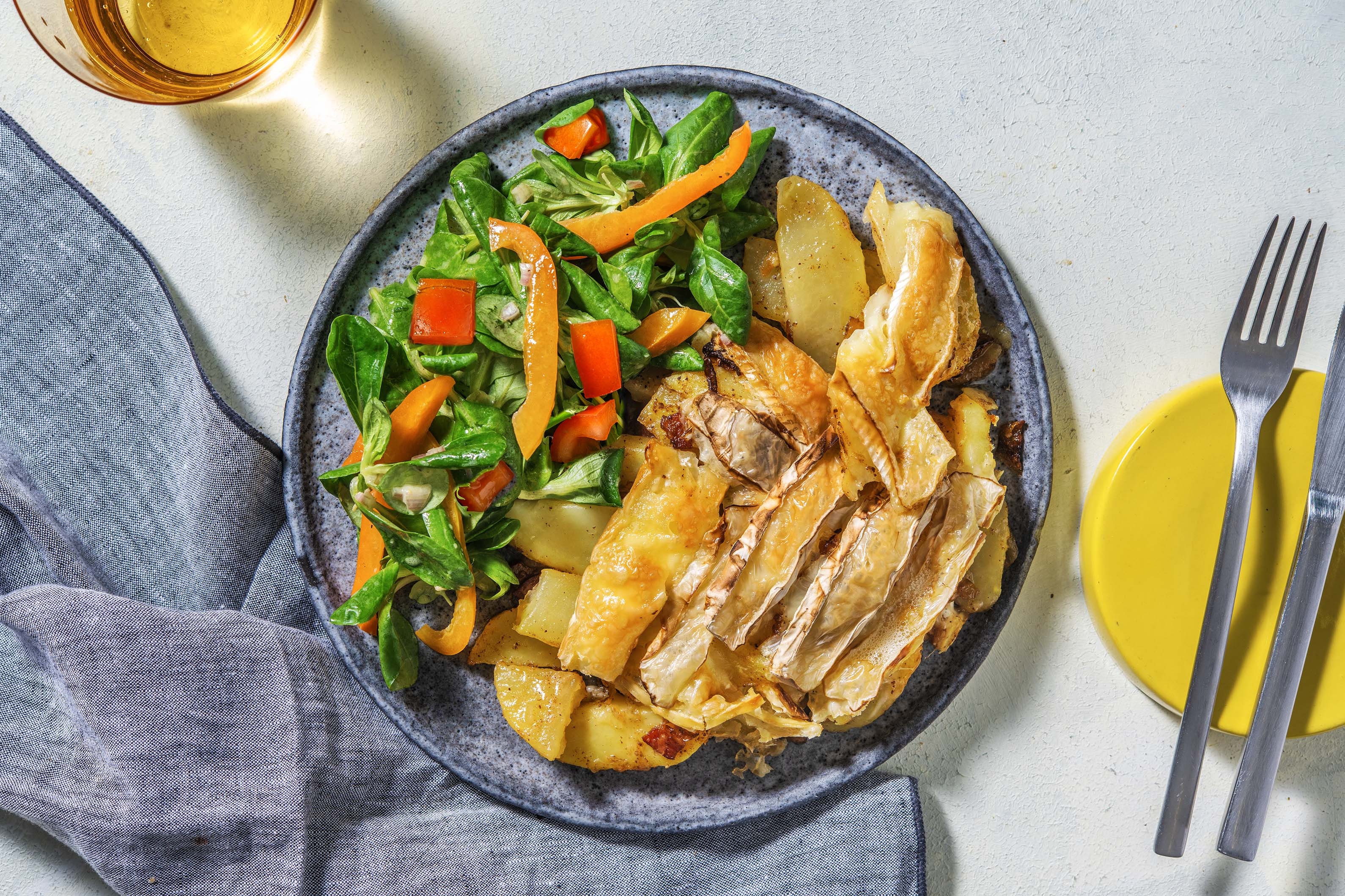 Tartiflette au camembert, brie et lardons