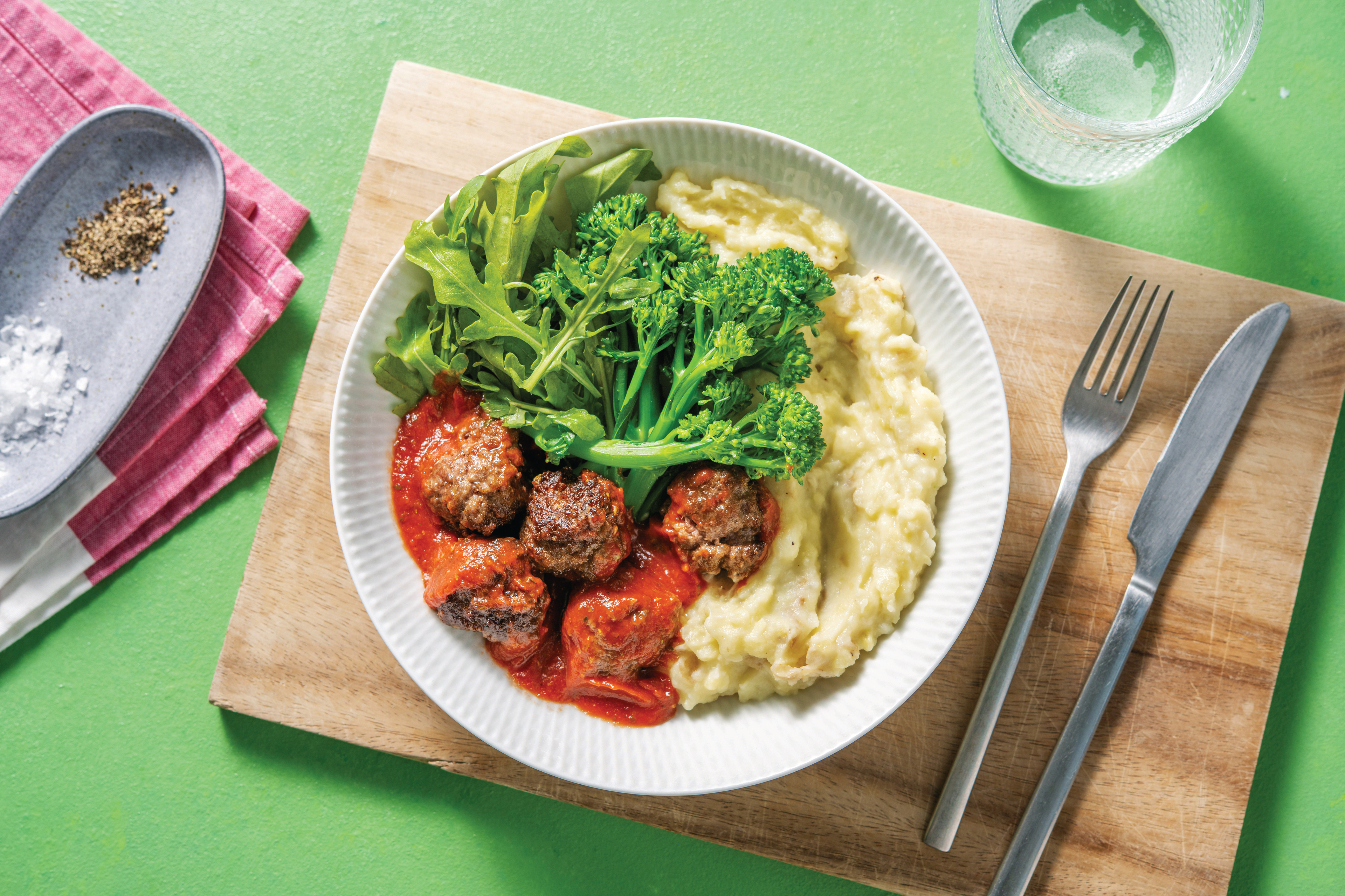 Herby Beef Meatballs & Cauliflower Mash