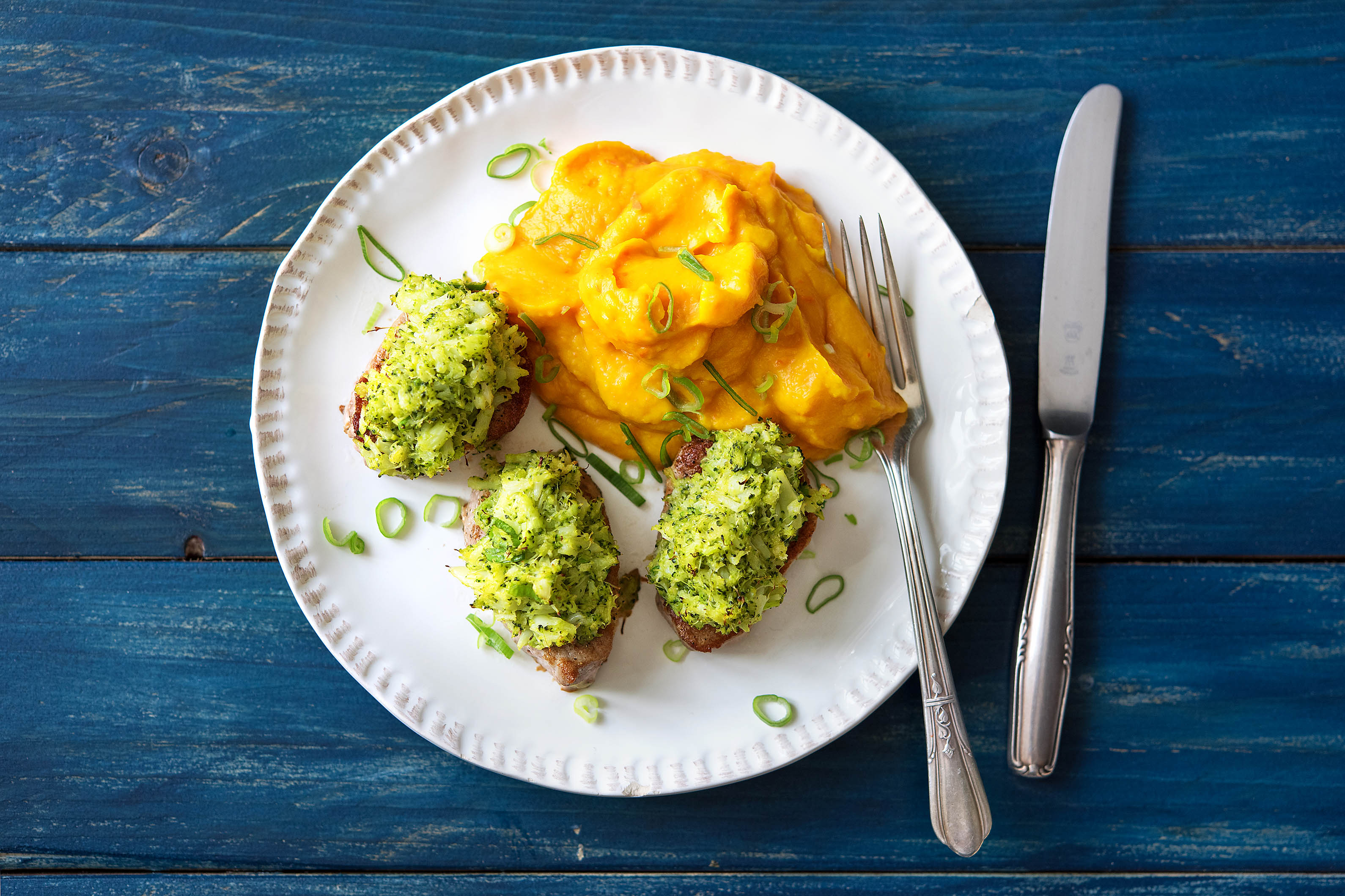 Überbackene Brokkoli-Schweinemedaillons