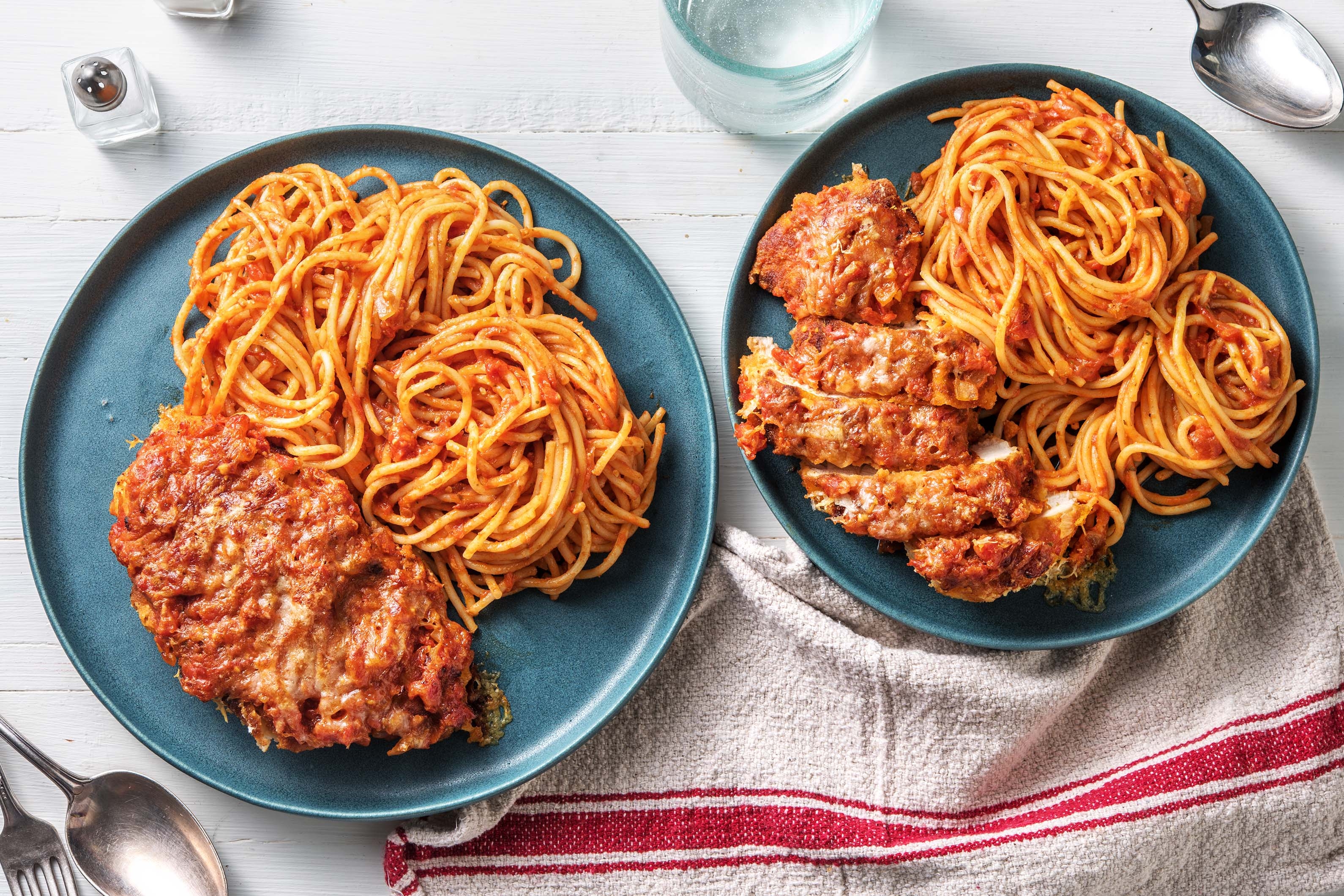 Überbackene Pouletbrust-Parmigiana