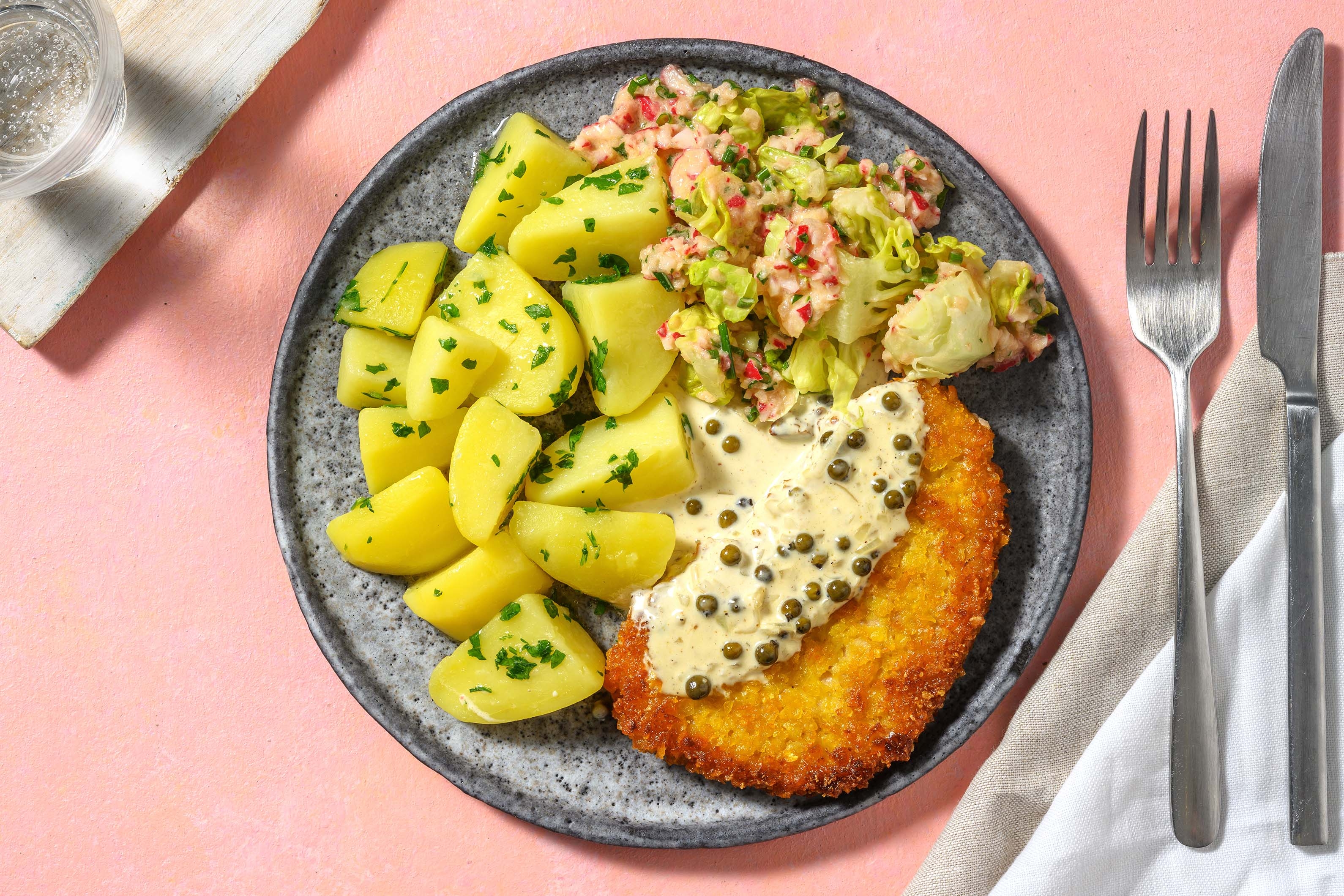 Veganes Schnitzel mit Pfeffersoße
