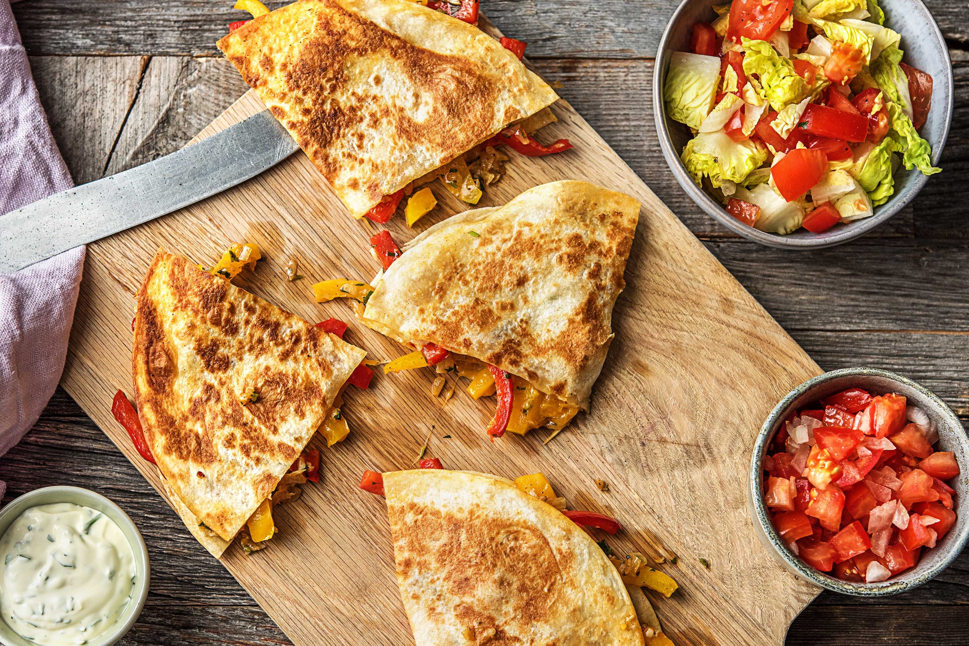 Vegetarische Quesadillas mit Salsa