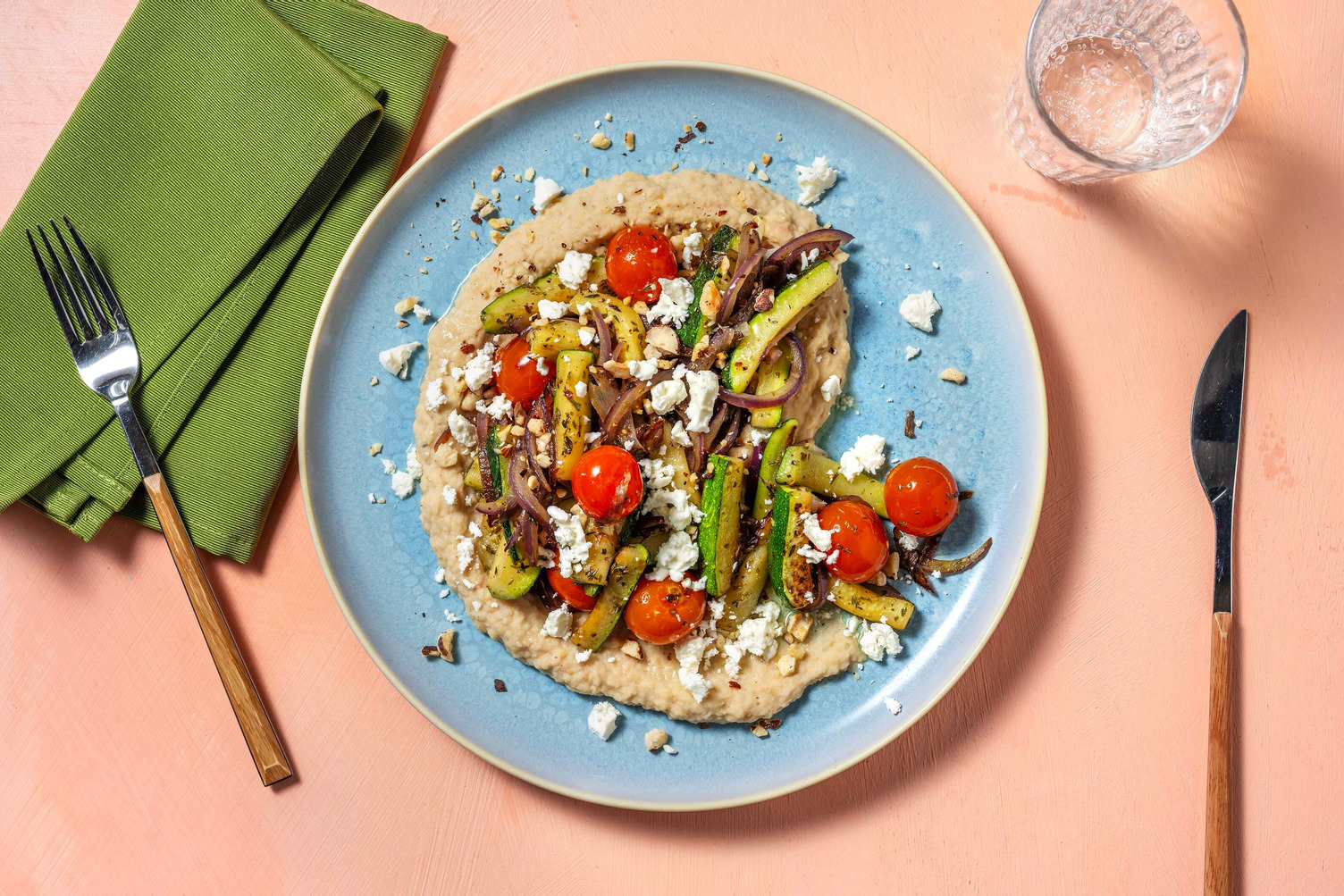 Zatar-Gemüse mit Hirtenkäse-Crumble 