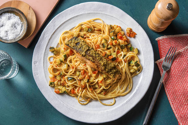 Pasta pesto met zalm