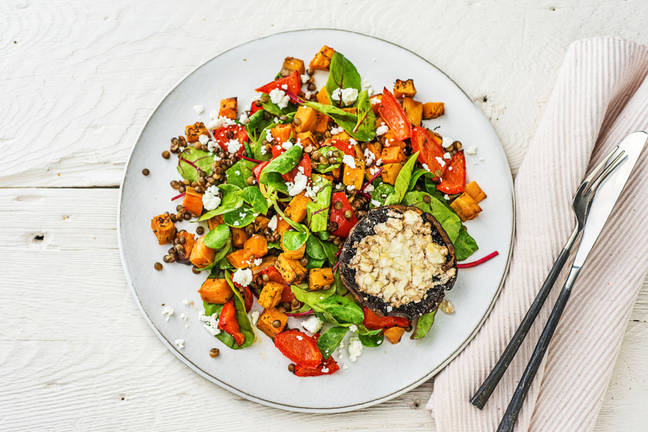 Gevulde portobello met feta en warme salade