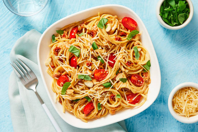 Sun-Dried Tomato & Basil Spaghetti