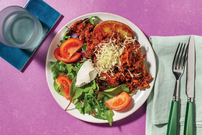 Cheesy Spiced Beef Jacket Potatoes