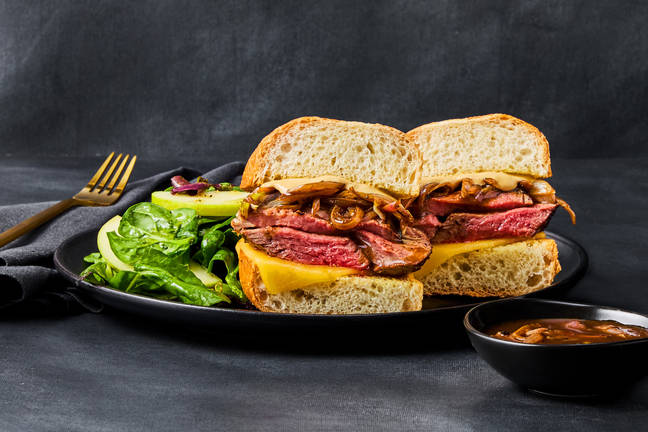 Bavette Steak & Gouda Sandos