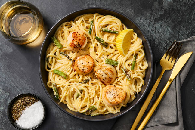 Buttery Scallops & Parmesan Spaghetti