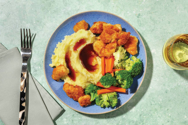 Chicken Nuggets & Cheesy Mountain Mash