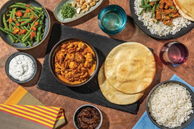Chicken Korma Curry & Garlic Tortillas
