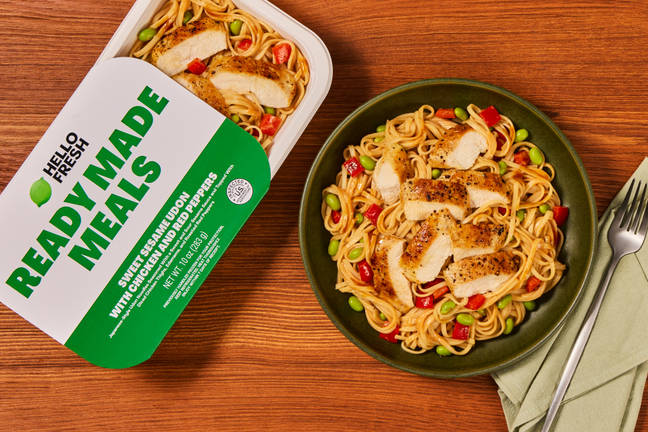 Sweet Sesame Udon with Chicken & Red Peppers
