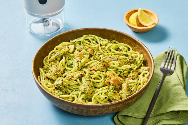 Spinach "Pesto" Spaghetti with Chicken
