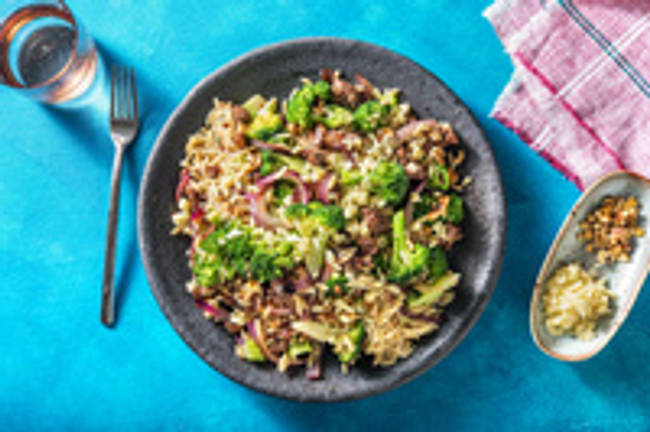 Siciliaanse orzo met kipgehakt en rozijnen