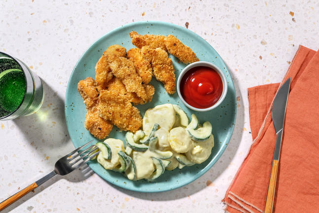 Hausgemachte Fischstäbchen mit Ketchup
