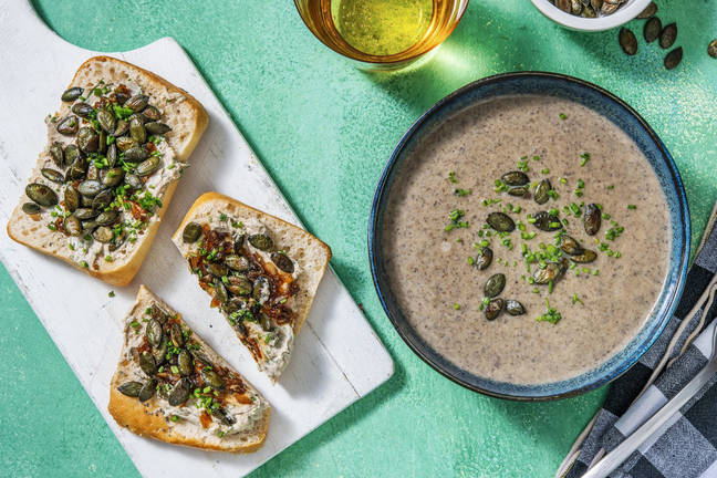 Velouté de champignons & tartines au chèvre