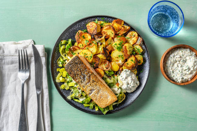 Gebratener Lachs auf Porree-Kohlrabigemüse