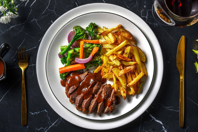 Pandestegt steak og cremet pebersauce