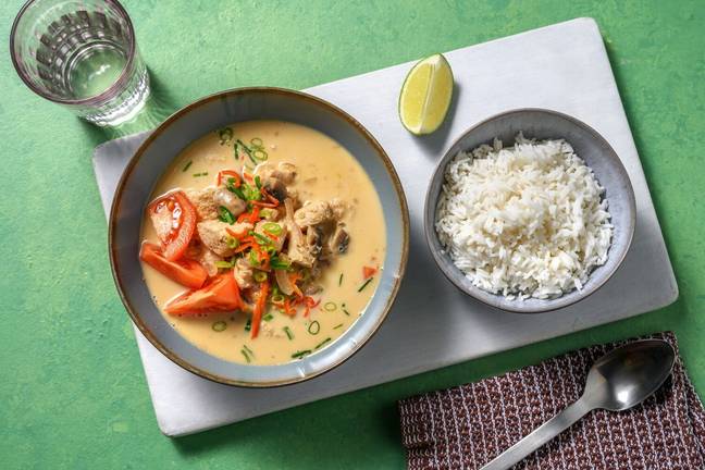Tom Kha Gai: Thailändische Kokossuppe & Hähnchen