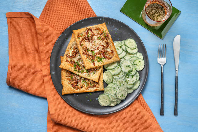 Tartelettes Tonno mit Gurken-Dill-Salat