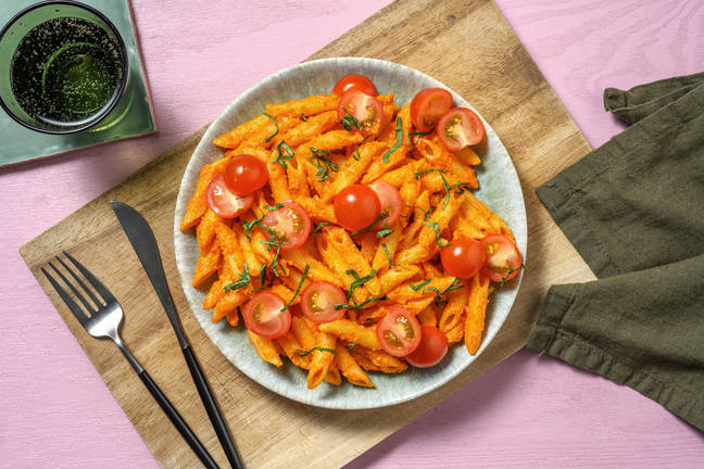 Pasta in cremiger Cashew-Tomaten-Soße
