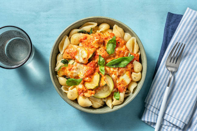 Courgette uit de oven met mozzarella en conchiglie